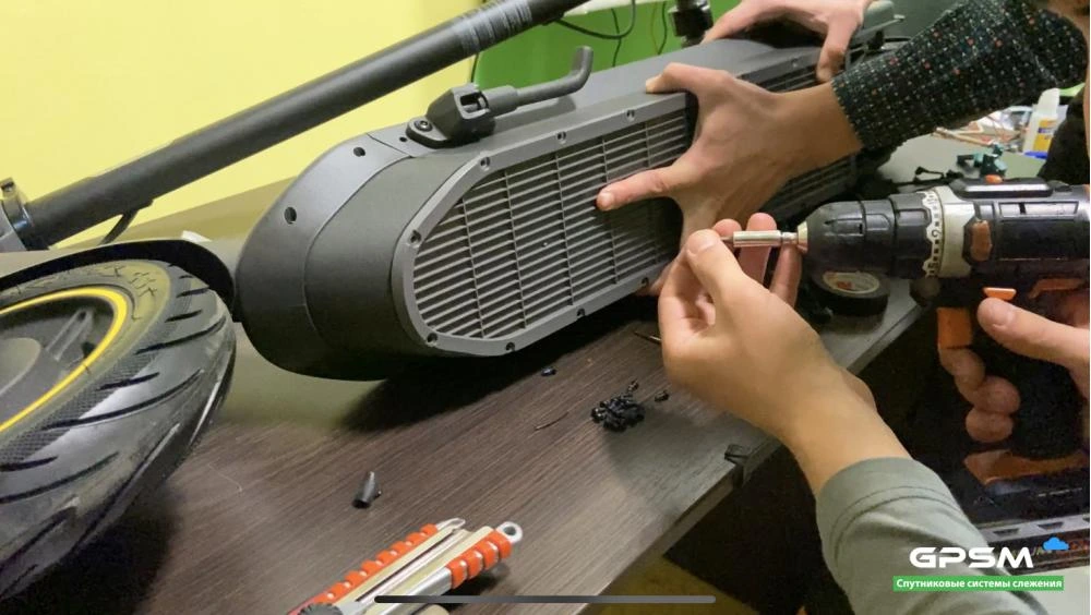 GPS трекер для электросамоката изображение 27