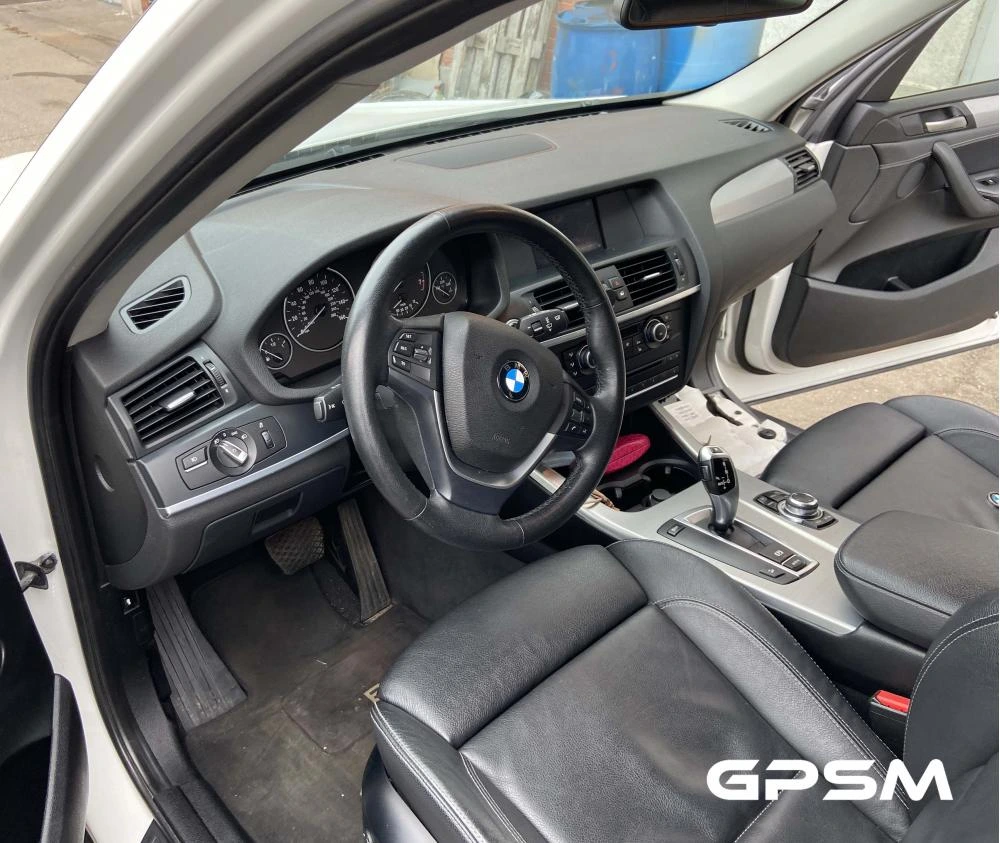Подключение GPS трекера на автомобиль BMW X3 изображение 2