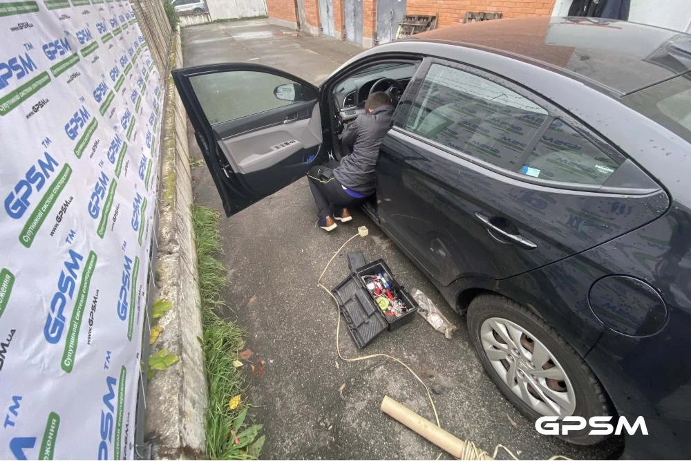 Услуга установки GPS трекера на автомобиль Hyundai Elantra