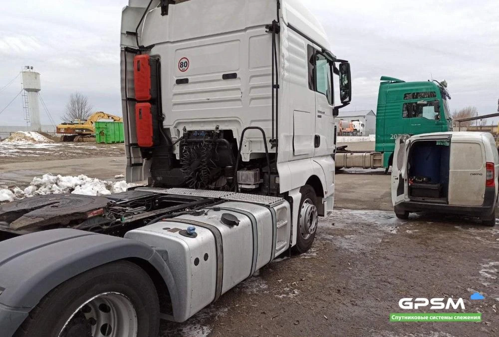 GPS + Датчик уровня топливного бака на MAN изображение 4